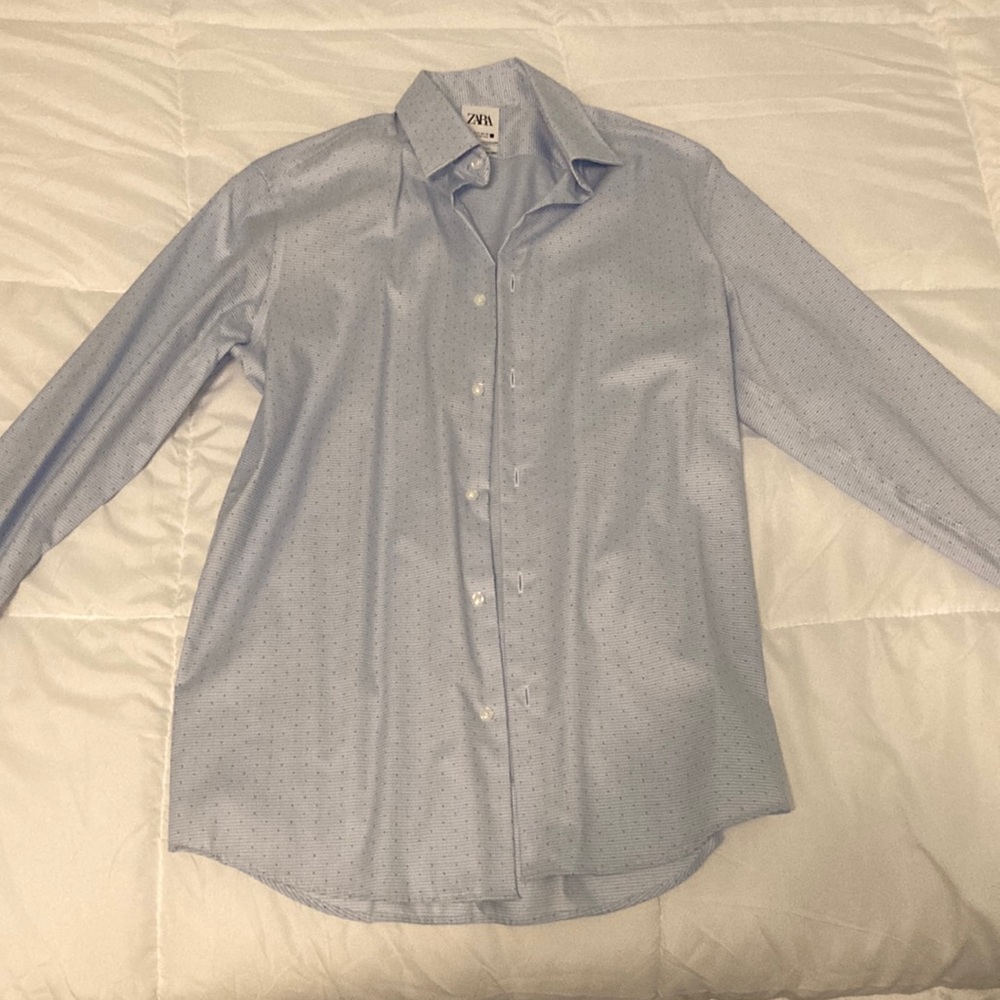 Light blue patterned button down shirt